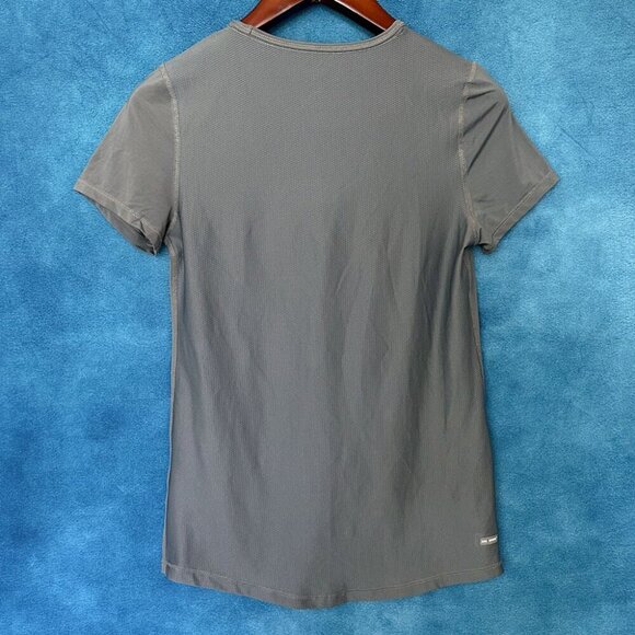 Danskin Now Semi-Fitted Athletic Tee, S (4-6) - Picture 2 of 3